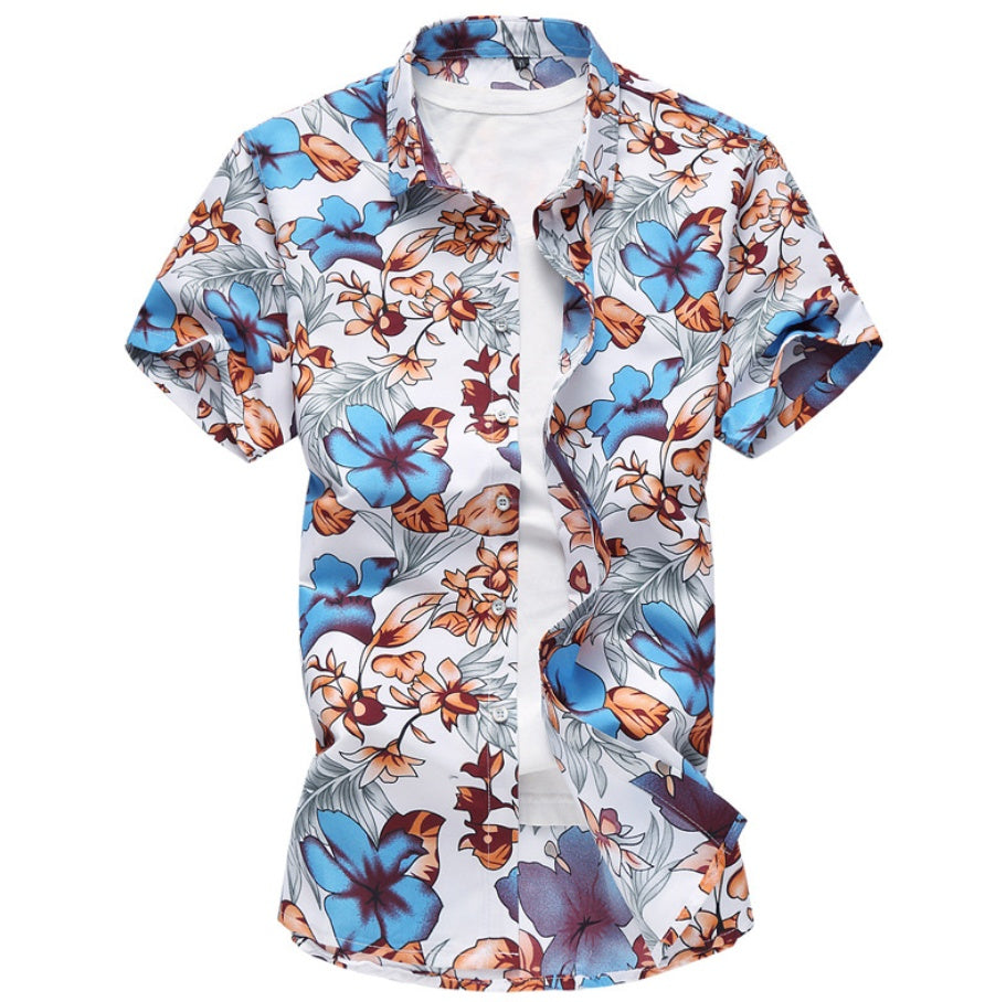 Eye-Catching Christmas Cheer (Short Sleeve): Stand out at your next holiday gathering with a festive, short-sleeve Hawaiian shirt.