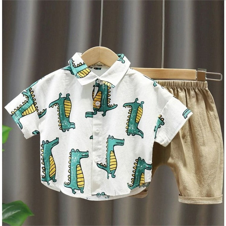 Comfortable boys' shirt featuring a crocodile all-over print