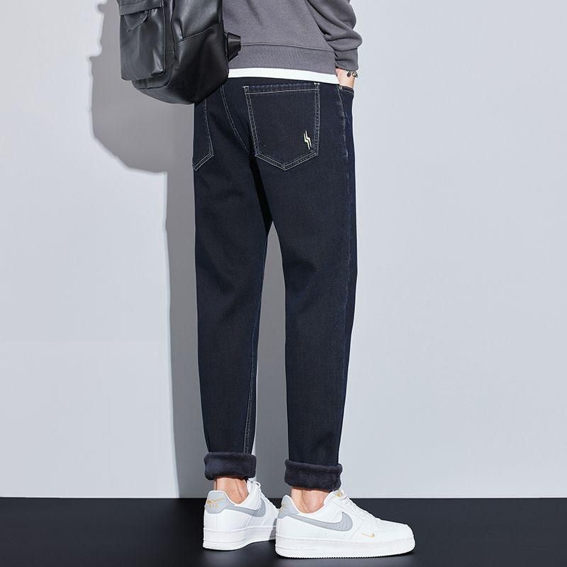 Men's Winter Fleece-Lined Slim Fit Jeans - Warm, Stylish Casual Denim