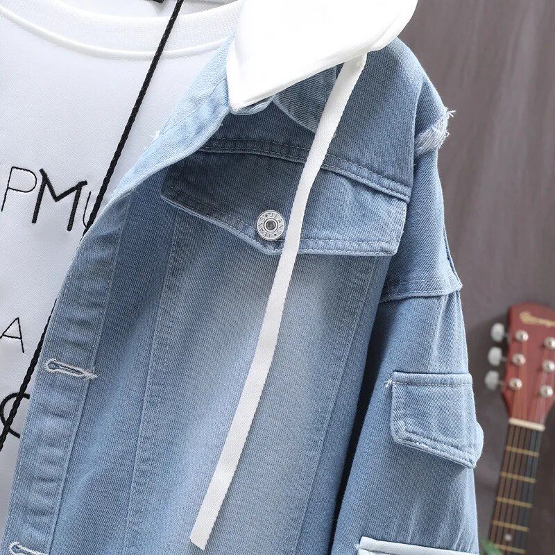 Men's hooded denim jacket, perfect for spring & autumn