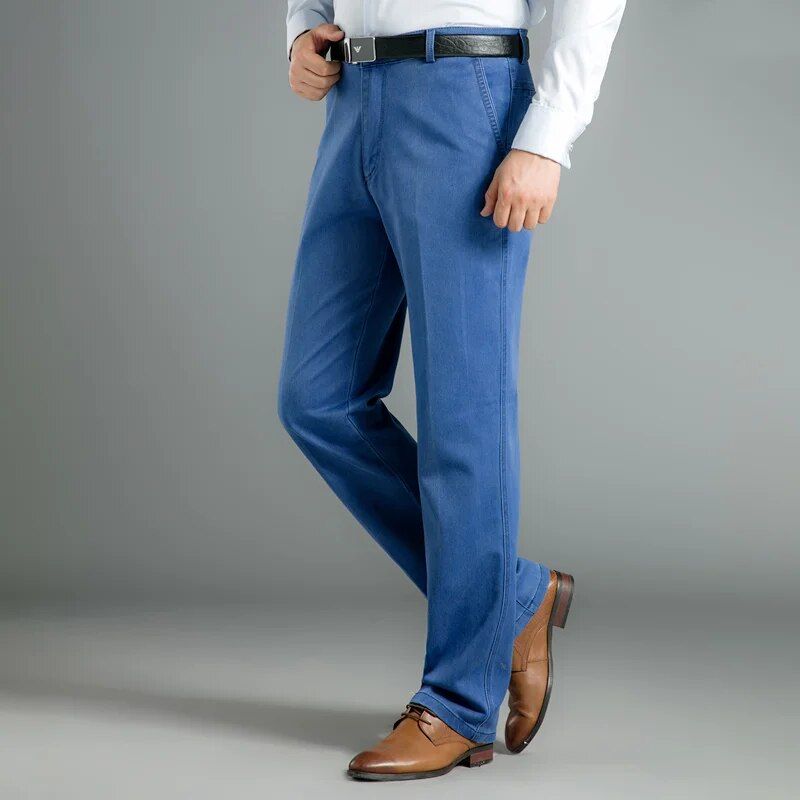 Men's vintage high waist straight leg casual blue denim jeans.